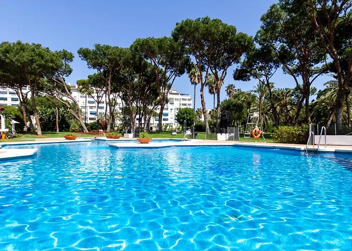 Banus - Playas Del Duque Luxury * Marbella