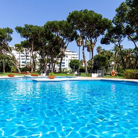 Banus - Playas Del Duque Luxury * Marbella