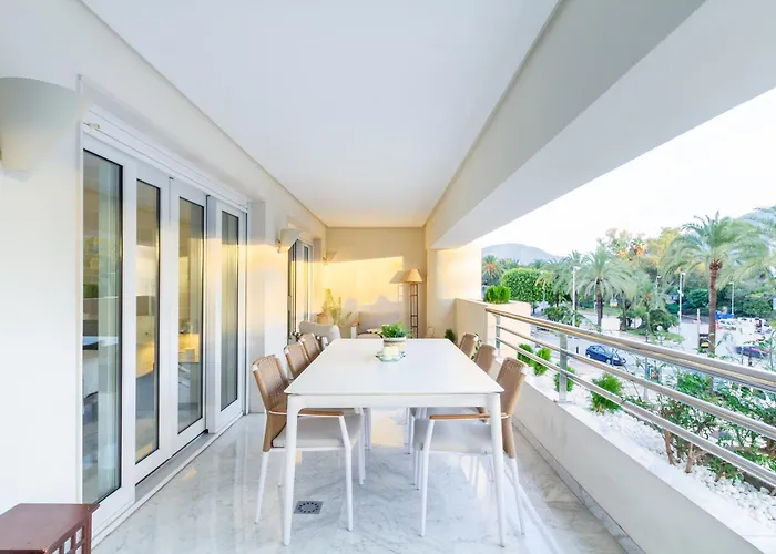 Banus - Playas Del Duque Luxury *