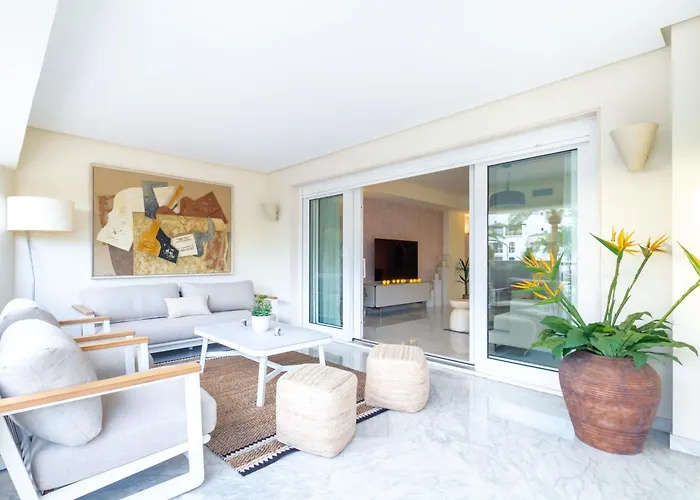 Banus - Playas Del Duque Luxury *